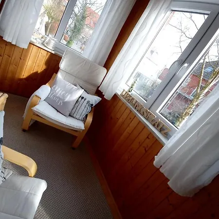 Haus Strandburg Amrum Apartment *